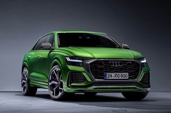 アウディの最もパワフルなQモデル「RS Q8」が本国デビュー。4リットル